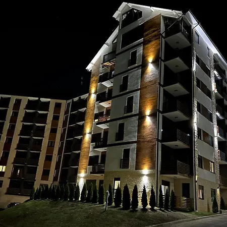 Golden View Apartment *